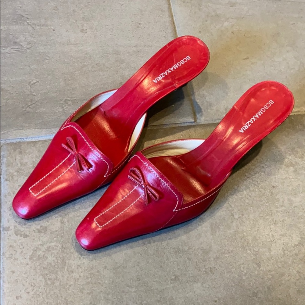 BCBG mule heel
